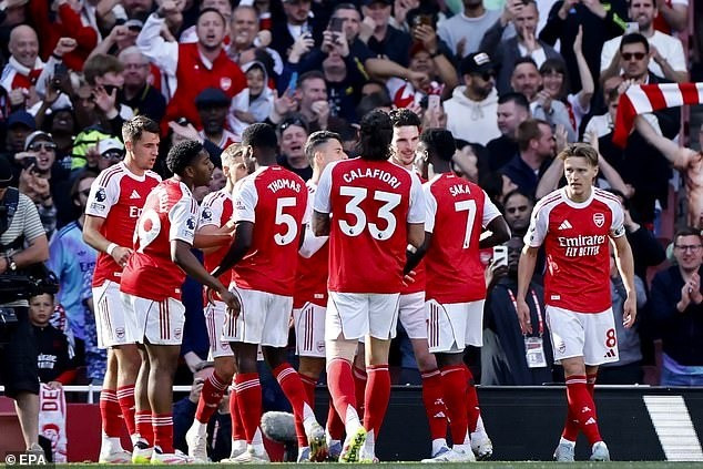 Arsenal vs Newcastle: Cuộc chiến quyết định top 5 Ngoại Hạng Anh